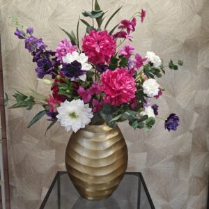 Kunstboeket met Colmore vaas